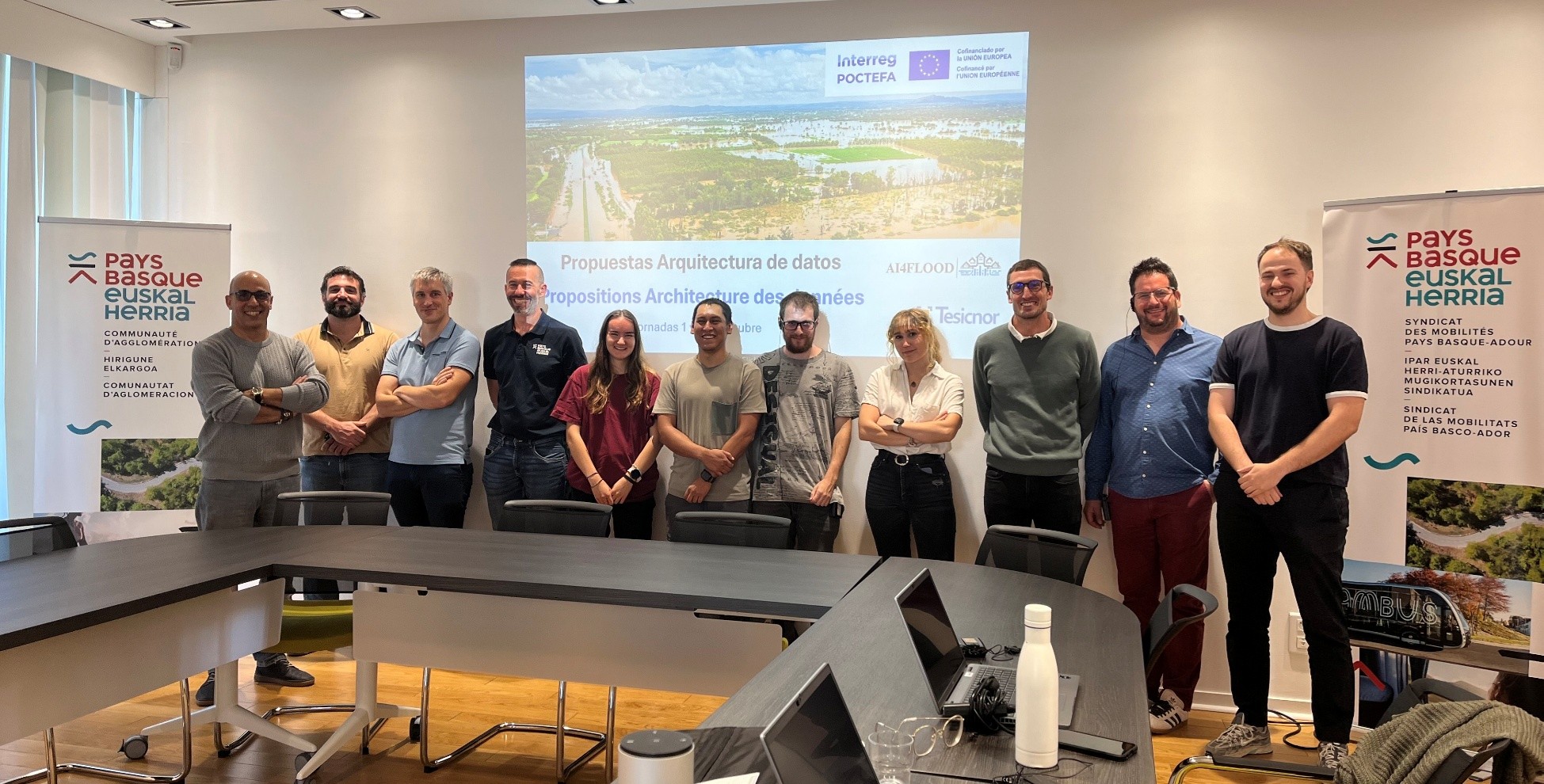 Reunión del proyecto AI4Flood en Urrugne con los socios Tesicnor, Pays Basque Agglomération, Cerema, Nair Center, Naturklima, Predict y Sixense, octubre 2025.